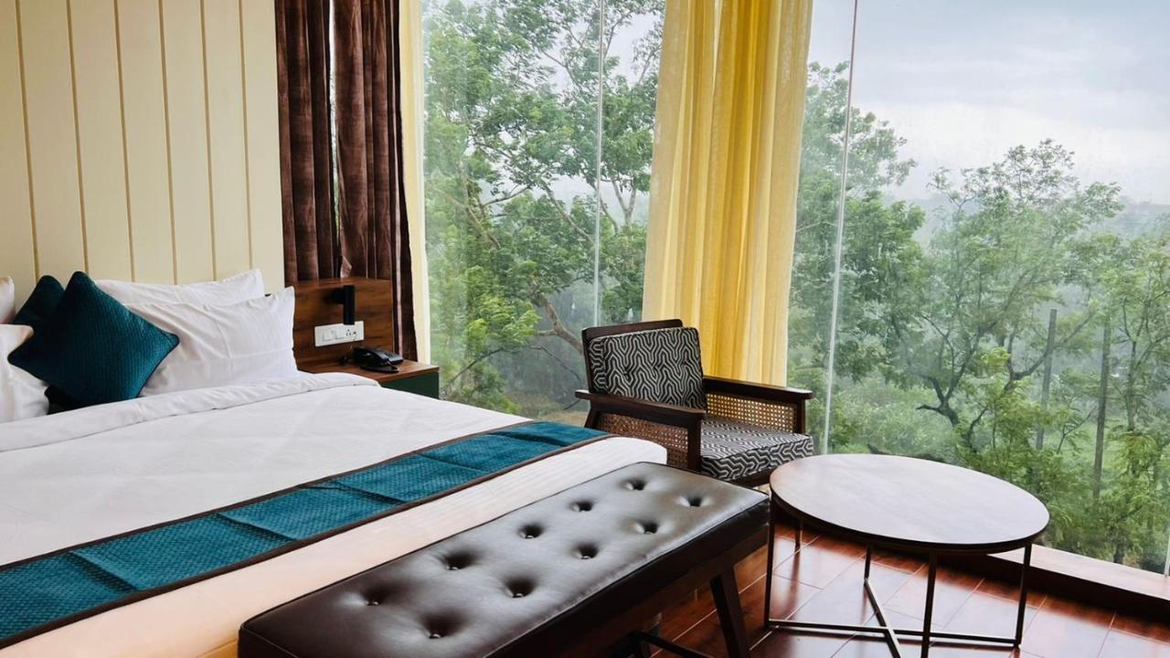 The Convoy Hotel Dibrugarh Exterior photo